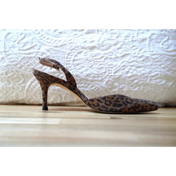 Stuart Weitzman Leopard Print Suede Slingbacks Pumps Kitten Heels Size 6 - Picture 2 of 11